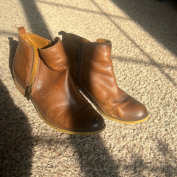 Lucky Brand size 9 ankle boots - Picture 11 of 12